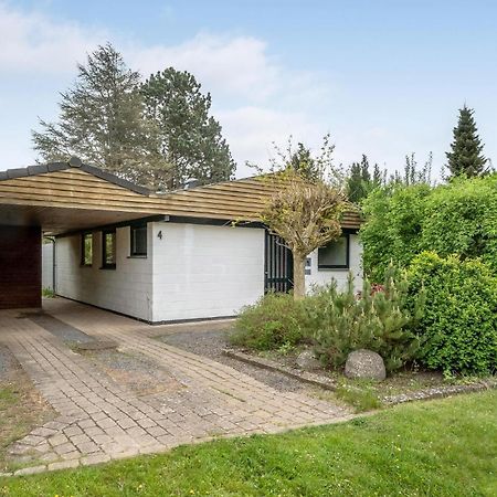 Amazing Home In Kalundborg With Kitchen 外观 照片